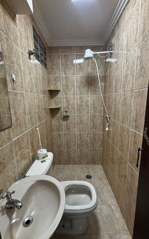 Casa à venda com 536m², 4 quartos e 11 vagas Casa à venda com 536m², 4 quartos e 11 vagasBanheiro de serviço