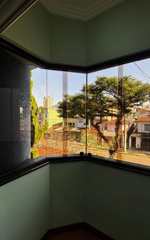 Casa à venda com 536m², 4 quartos e 11 vagas Casa à venda com 536m², 4 quartos e 11 vagasVaranda da Suíte 1