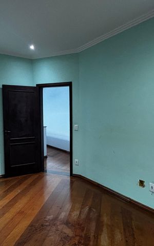 Casa à venda com 536m², 4 quartos e 11 vagas Casa à venda com 536m², 4 quartos e 11 vagasSuite 2