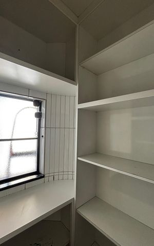 Casa à venda com 536m², 4 quartos e 11 vagas Casa à venda com 536m², 4 quartos e 11 vagasDespensa