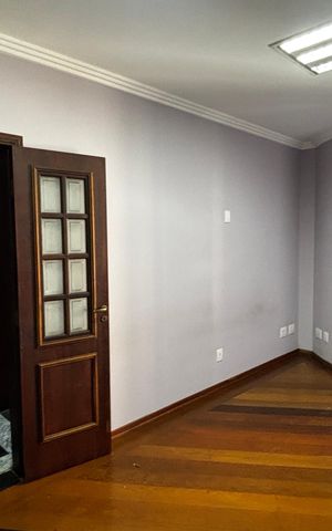 Casa à venda com 536m², 4 quartos e 11 vagas Casa à venda com 536m², 4 quartos e 11 vagasSala 2