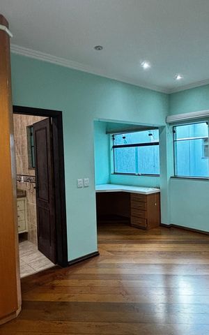 Casa à venda com 536m², 4 quartos e 11 vagas Casa à venda com 536m², 4 quartos e 11 vagasSuite 2