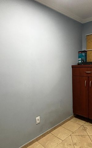 Casa à venda com 536m², 4 quartos e 11 vagas Casa à venda com 536m², 4 quartos e 11 vagasOficina
