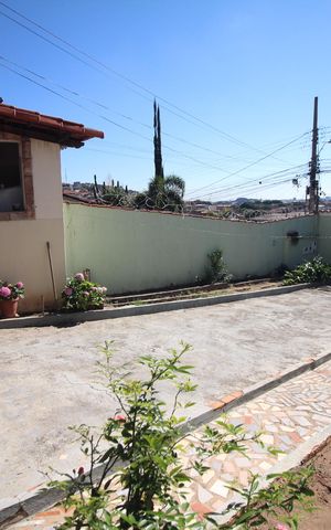 Casa à venda com 434m², 4 quartos e 3 vagasQuintal