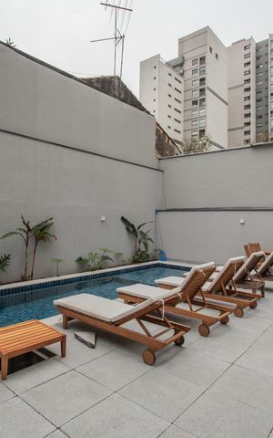 Apartamento para alugar com 25m², 1 quarto e sem vaga Apartamento para alugar com 25m², 1 quarto e sem vagaÁrea comum - Piscina