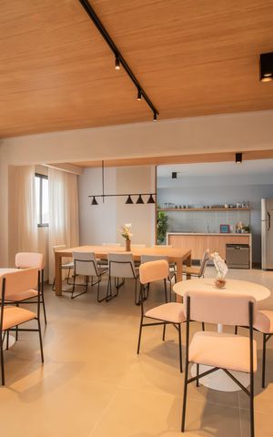 Apartamento para alugar com 25m², 1 quarto e sem vaga Apartamento para alugar com 25m², 1 quarto e sem vagaÁrea comum - Salão de festas
