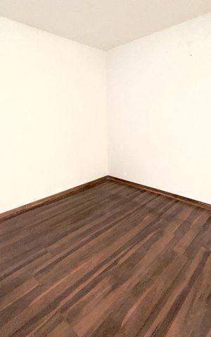 Casa à venda com 70m², 2 quartos e sem vaga Casa à venda com 70m², 2 quartos e sem vagaQuarto