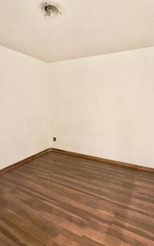 Casa à venda com 70m², 2 quartos e sem vaga