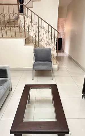 Casa à venda com 200m², 3 quartos e 2 vagas