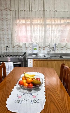 Casa à venda com 200m², 3 quartos e 2 vagas