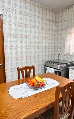 Casa à venda com 200m², 3 quartos e 2 vagas