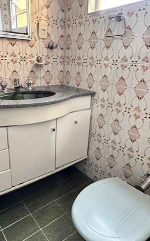 Casa à venda com 200m², 3 quartos e 2 vagas
