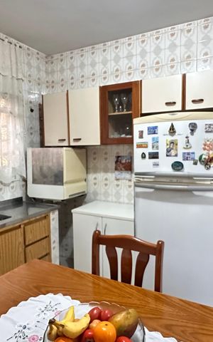 Casa à venda com 200m², 3 quartos e 2 vagas
