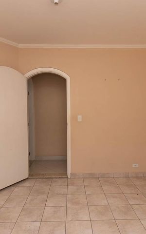 Casa à venda com 800m², 10 quartos e 11 vagasCasa 3 - Quarto 2