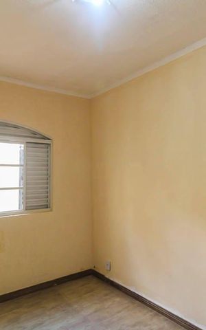Casa para alugar com 130m², 3 quartos e 1 vaga Casa para alugar com 130m², 3 quartos e 1 vagaQuarto 1