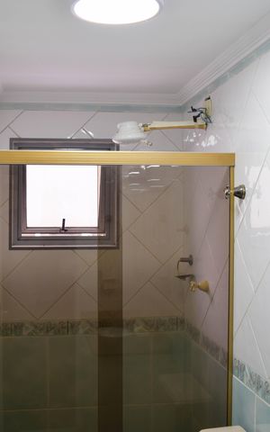 Apartamento à venda com 115m², 2 quartos e 2 vagas Apartamento à venda com 115m², 2 quartos e 2 vagasBanheiro