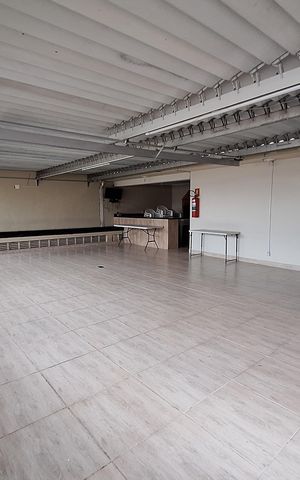 Apartamento para alugar com 155m², 3 quartos e 3 vagas Apartamento para alugar com 155m², 3 quartos e 3 vagasSalão de Festas
