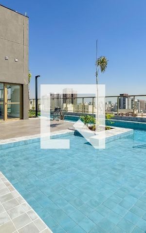 Apartamento para alugar com 35m², 1 quarto e sem vaga Apartamento para alugar com 35m², 1 quarto e sem vagaPiscina