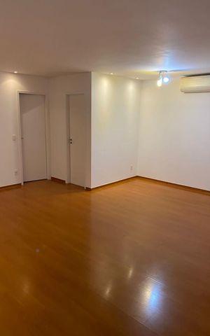 Apartamento à venda com 90m², 2 quartos e 2 vagas Apartamento à venda com 90m², 2 quartos e 2 vagasQuarto
