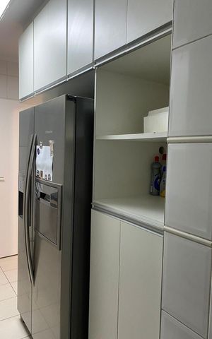 Apartamento à venda com 90m², 2 quartos e 2 vagas Apartamento à venda com 90m², 2 quartos e 2 vagasCozinha