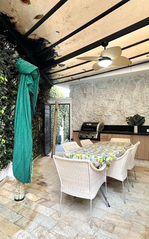 Casa para alugar com 190m², 4 quartos e 2 vagas Casa para alugar com 190m², 4 quartos e 2 vagasChurrasqueira