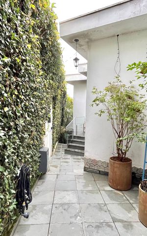 Casa para alugar com 190m², 4 quartos e 2 vagas Casa para alugar com 190m², 4 quartos e 2 vagasÁrea externa