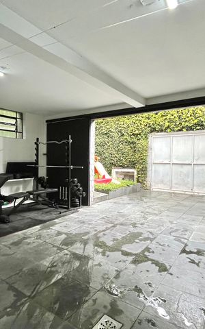 Casa para alugar com 190m², 4 quartos e 2 vagas Casa para alugar com 190m², 4 quartos e 2 vagasGaragem