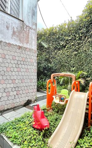 Casa para alugar com 190m², 4 quartos e 2 vagas Casa para alugar com 190m², 4 quartos e 2 vagasGaragem