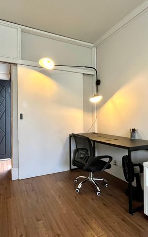 Casa para alugar com 190m², 4 quartos e 2 vagas Casa para alugar com 190m², 4 quartos e 2 vagasSala de TV