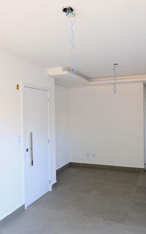Apartamento à venda com 93m², 2 quartos e 2 vagas Apartamento à venda com 93m², 2 quartos e 2 vagasSala