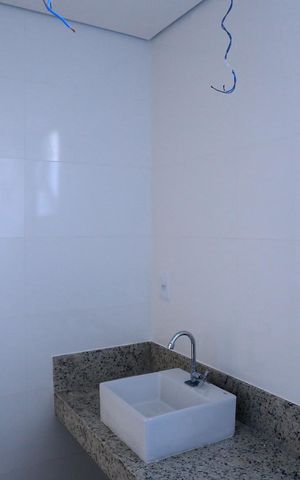 Apartamento à venda com 93m², 2 quartos e 2 vagas Apartamento à venda com 93m², 2 quartos e 2 vagasBanheiro