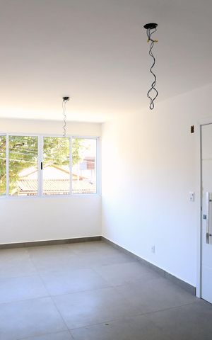 Apartamento à venda com 93m², 2 quartos e 2 vagas Apartamento à venda com 93m², 2 quartos e 2 vagasSala