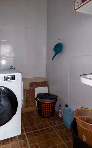 Casa à venda com 230m², 3 quartos e 2 vagas