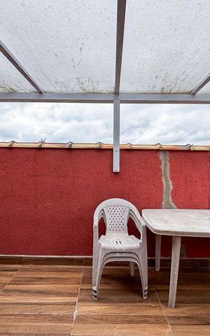 Casa à venda com 230m², 3 quartos e 2 vagas