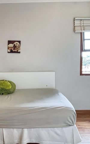 Casa à venda com 230m², 3 quartos e 2 vagas