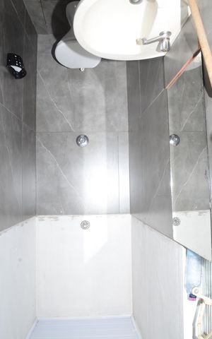 Casa à venda com 450m², 2 quartos e 8 vagascasa 2