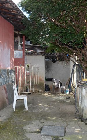 Casa à venda com 450m², 2 quartos e 8 vagasÁrea externa