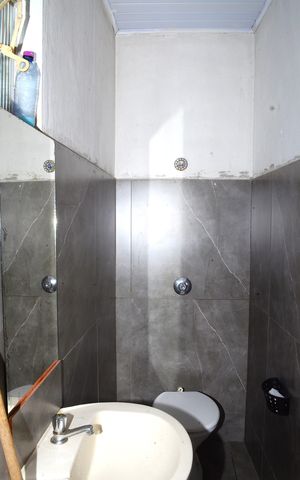 Casa à venda com 450m², 2 quartos e 8 vagascasa 2