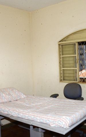 Casa à venda com 450m², 2 quartos e 8 vagasQuarto 1