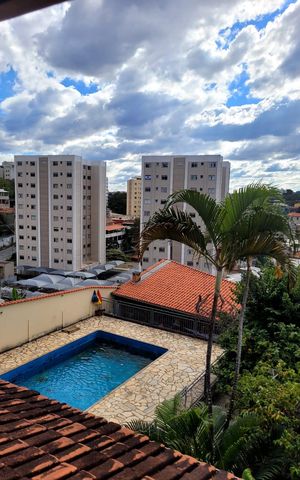 Casa à venda com 450m², 2 quartos e 8 vagas Casa à venda com 450m², 2 quartos e 8 vagasVista