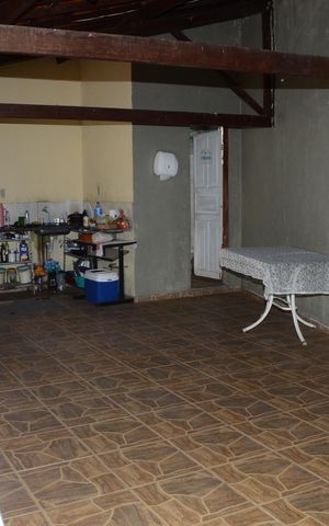 Casa à venda com 450m², 2 quartos e 8 vagasÁrea gourmet