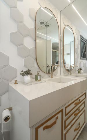 Apartamento à venda com 159m², 3 quartos e 2 vagasBanheiro da Suíte 3