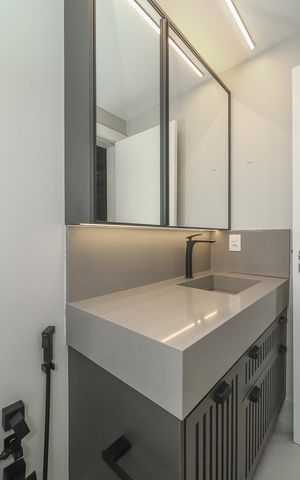 Apartamento à venda com 159m², 3 quartos e 2 vagasBanheiro da Suíte 2
