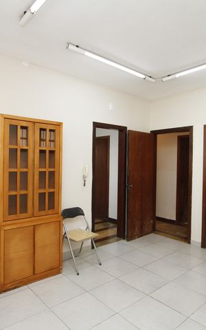 Casa para alugar com 350m², 4 quartos e 5 vagasCozinha