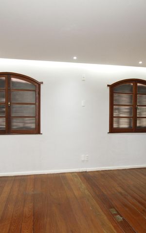 Casa para alugar com 350m², 4 quartos e 5 vagasSala 2