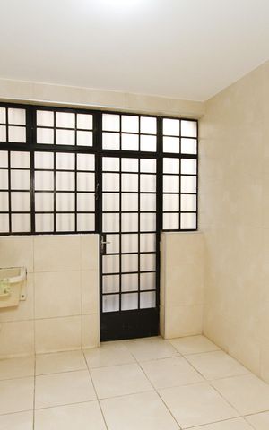 Casa para alugar com 350m², 4 quartos e 5 vagasÁrea de Serviço