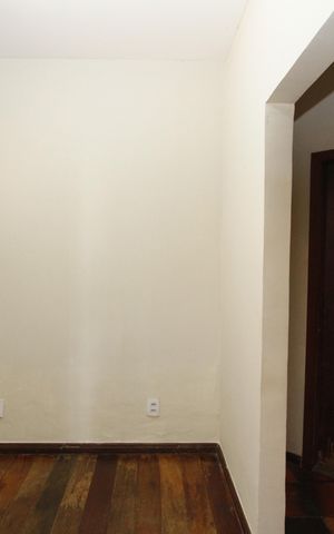 Casa para alugar com 350m², 4 quartos e 5 vagasdce