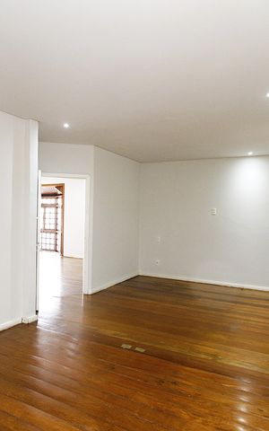 Casa para alugar com 350m², 4 quartos e 5 vagasQuarto 1