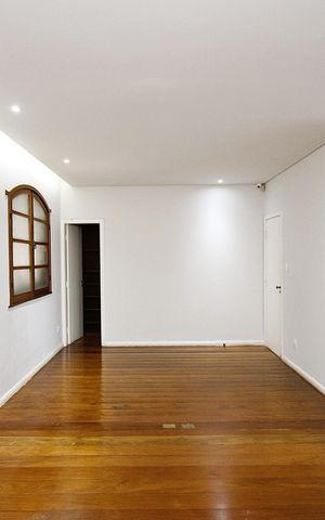 Casa para alugar com 350m², 4 quartos e 5 vagasQuarto 1