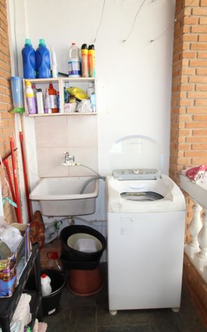 Casa de condomínio para alugar com 327m², 6 quartos e 4 vagasEdícula Área de Serviço